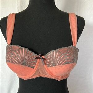 JANINA salmon and gray lace padded bra. Size 36 B.